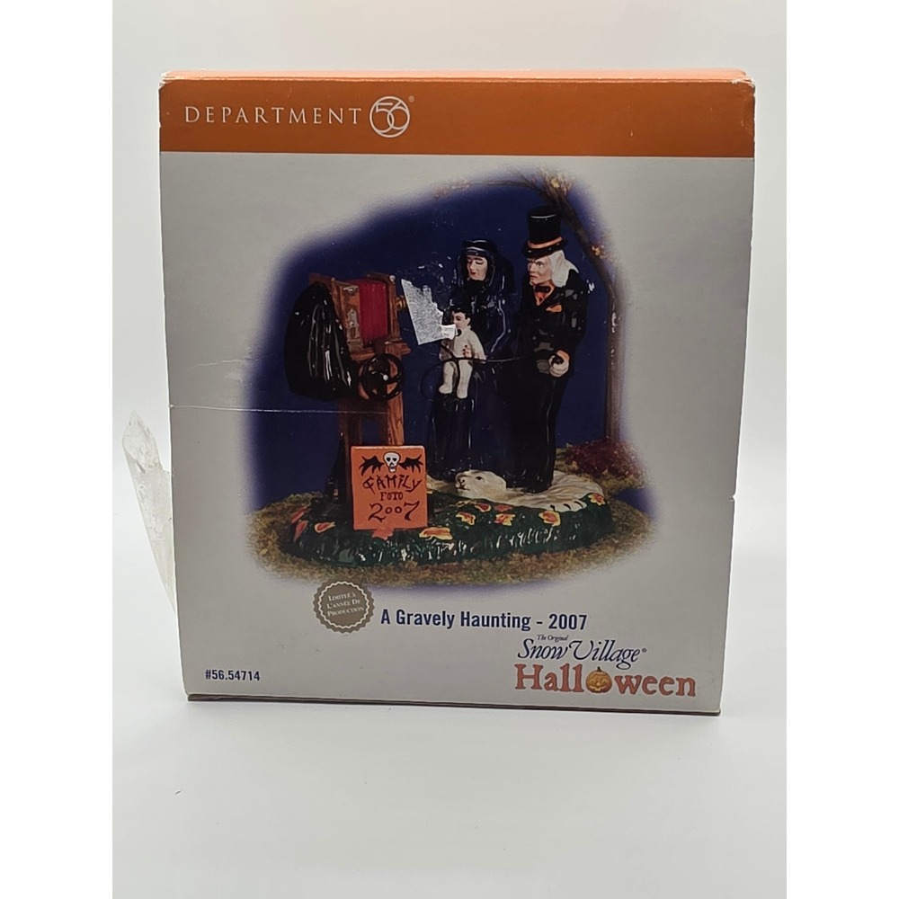 Dept 56 Snow Village Halloween A Gravely Haunting 2007 Figurine 56.54714